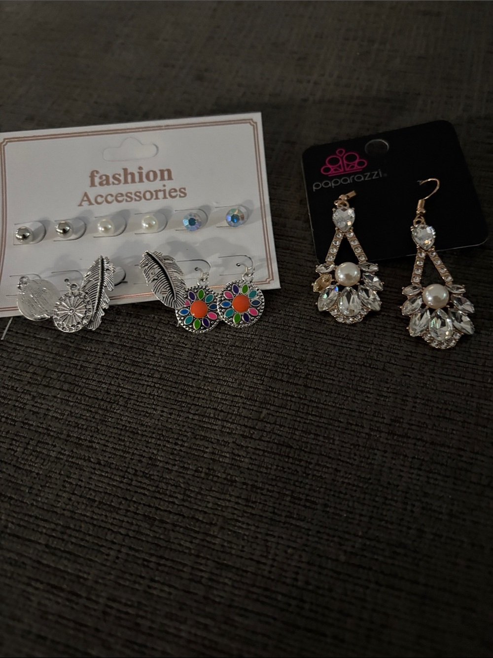 7 pair fashion earrings